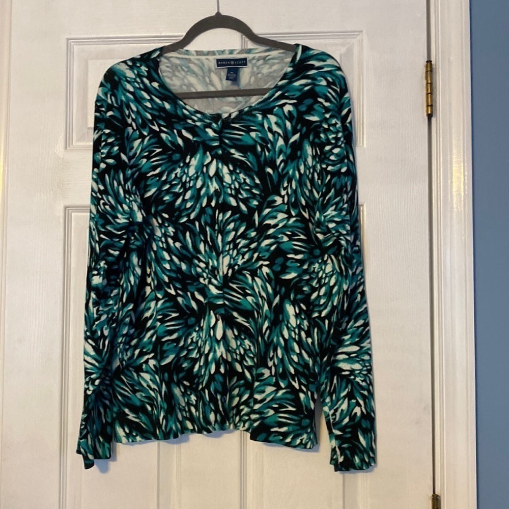 Karen Scott womens button down sweater/cardigan, size xl
